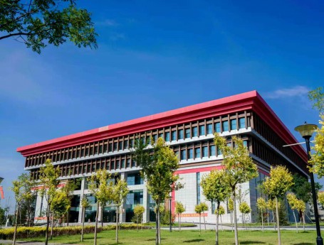 2025足迹：百年j9集团平台的高质量发展答卷